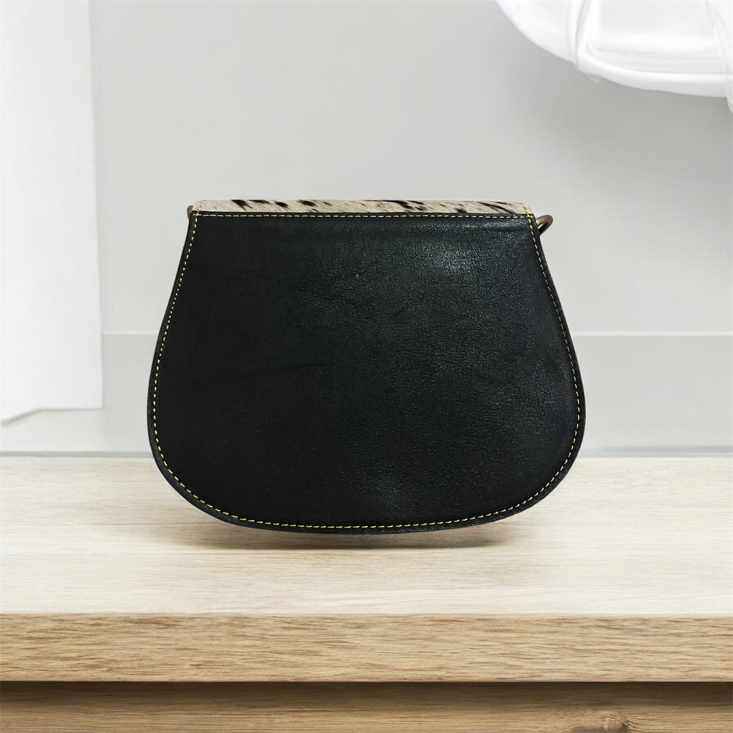 CROSS BODY BAG