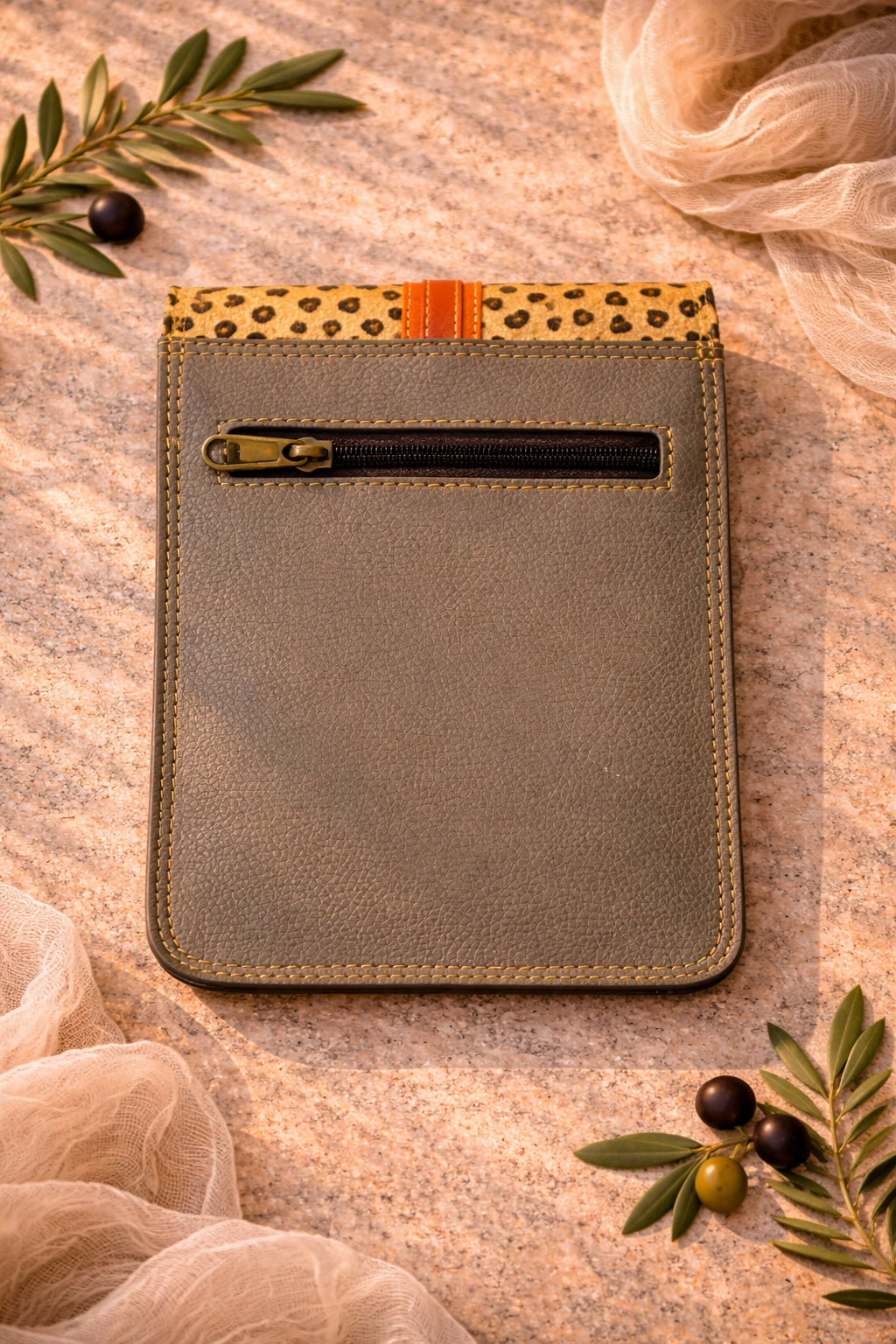 Handmade Cross Body Bag - Alba - Permanence - Cuore Dorato