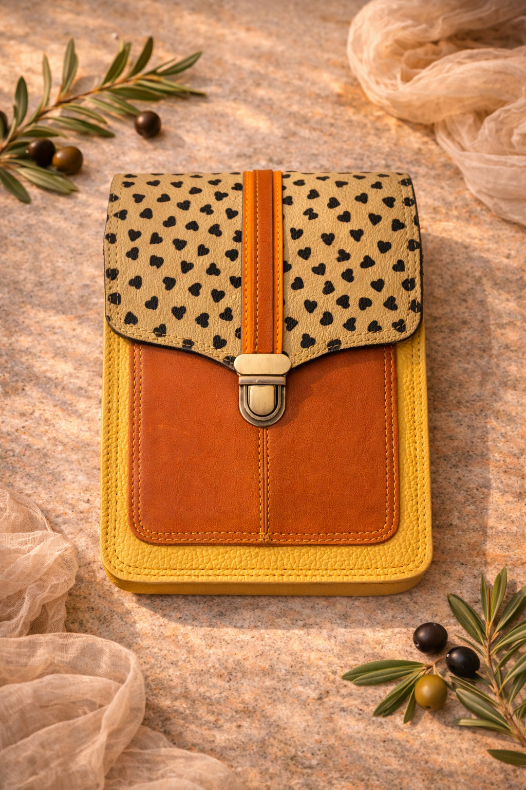 Handmade Cross Body Bag - Alba - Permanence - Cuore Dorato