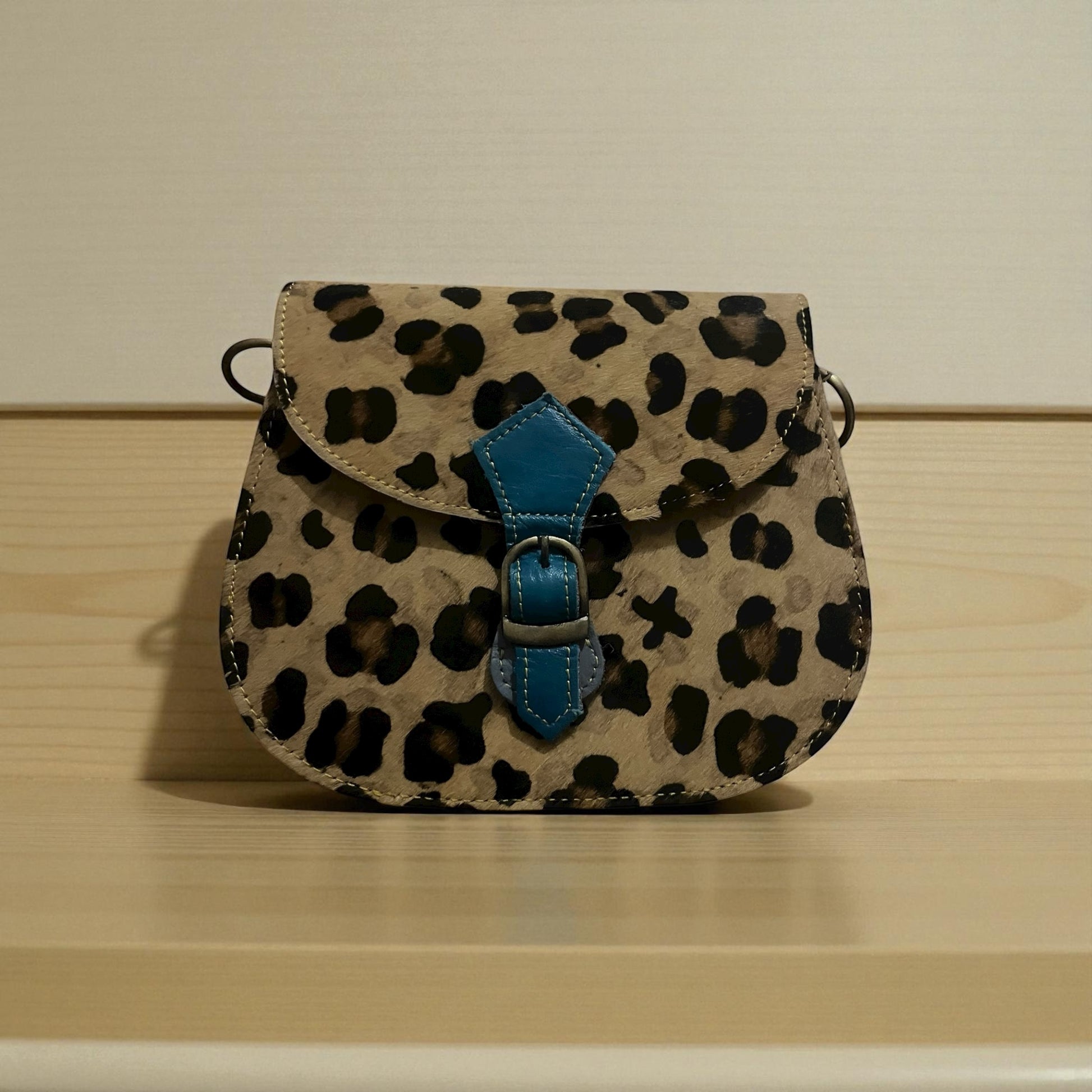 leather cross body bag