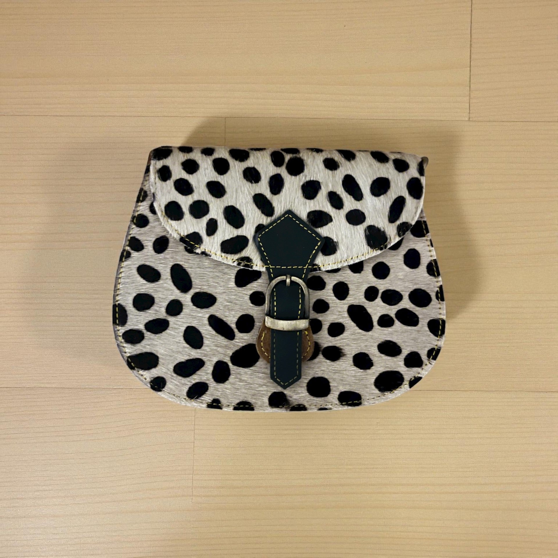 CROSS BODY BAG 