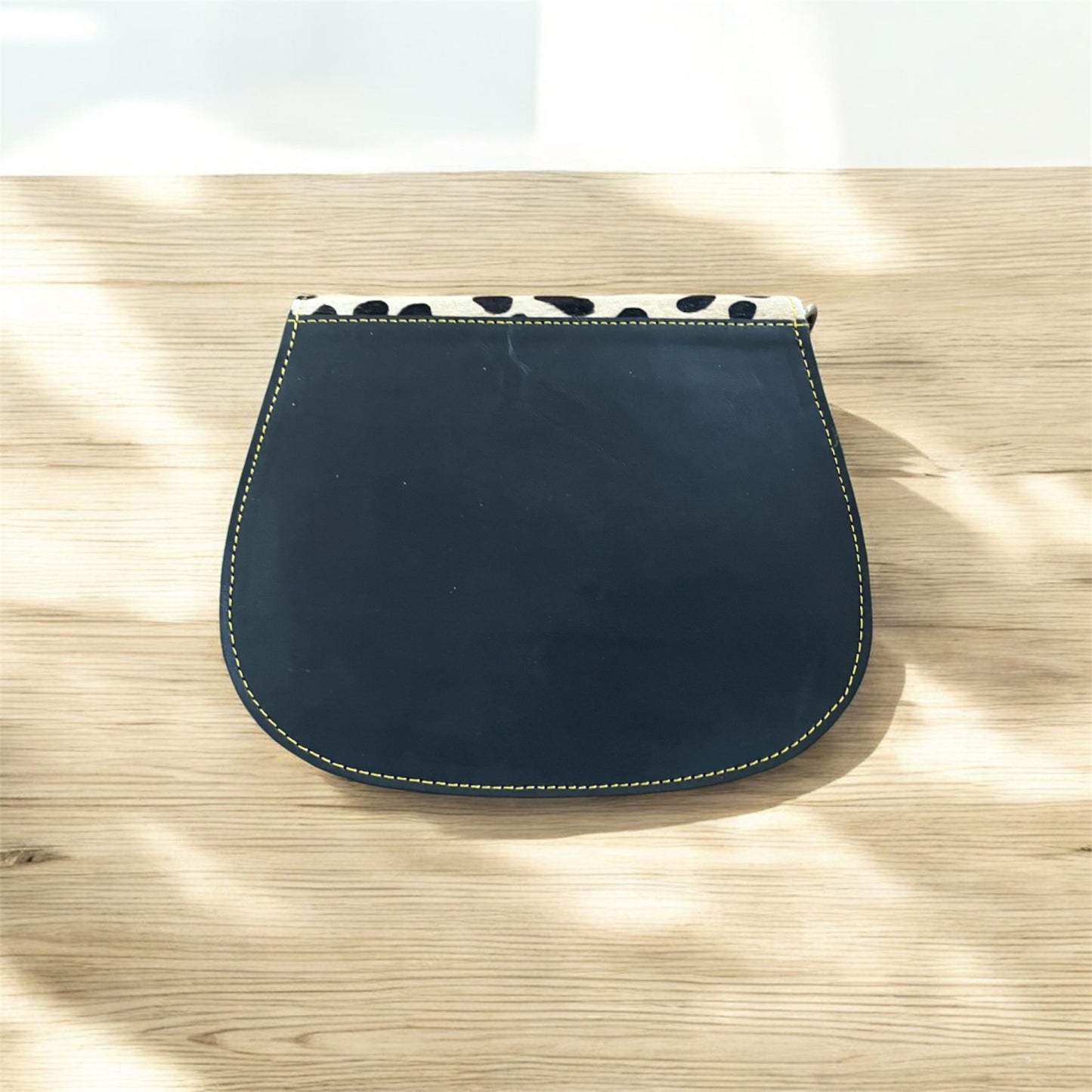 CROSS BODY BAG