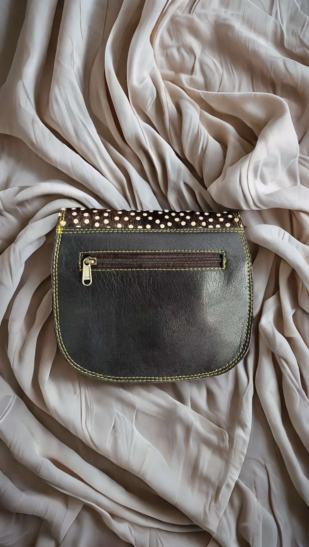 Handmade reclaimed leather cross body bag in yellow– Kit & Hop